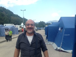 Radio Stella al Campo tenda di Pescara del Tronto
